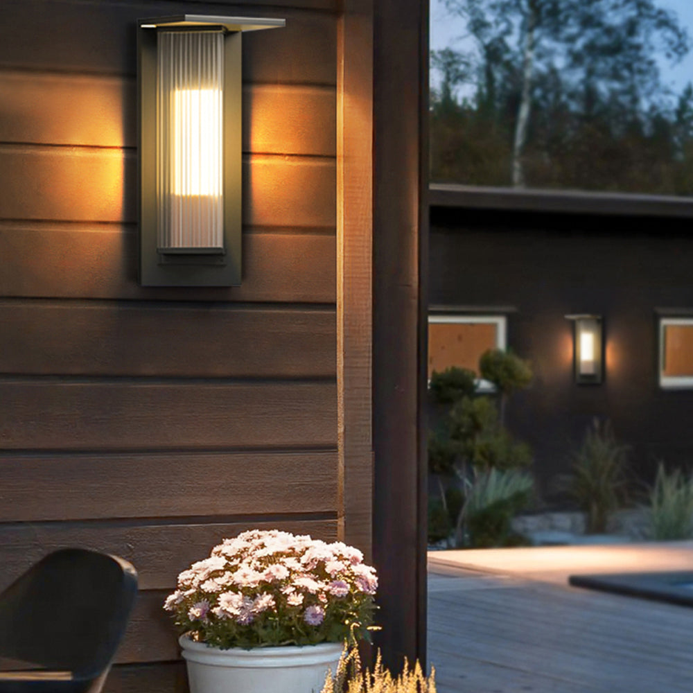 AeroGlow | Sophisticated Outdoor Light