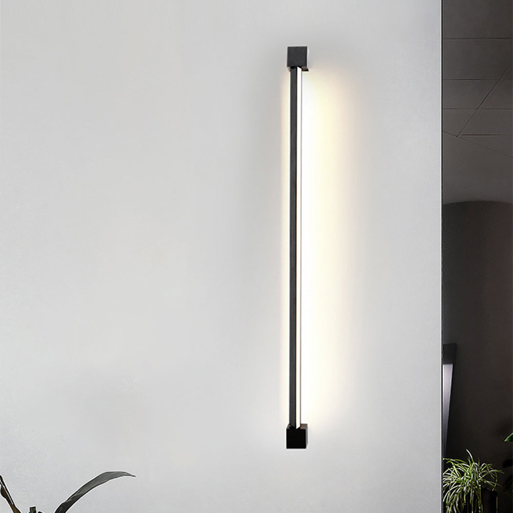 BlackBar | Stylish Linear Wall Lamp