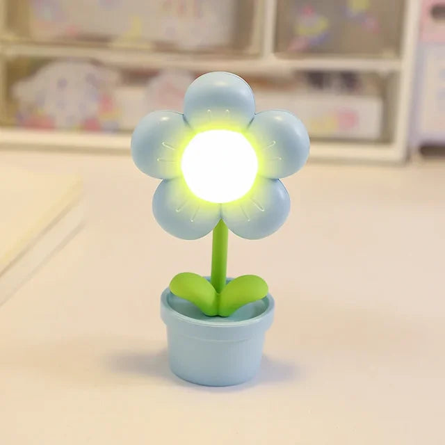 BlossomBeam | Mini Flower Table Lamp