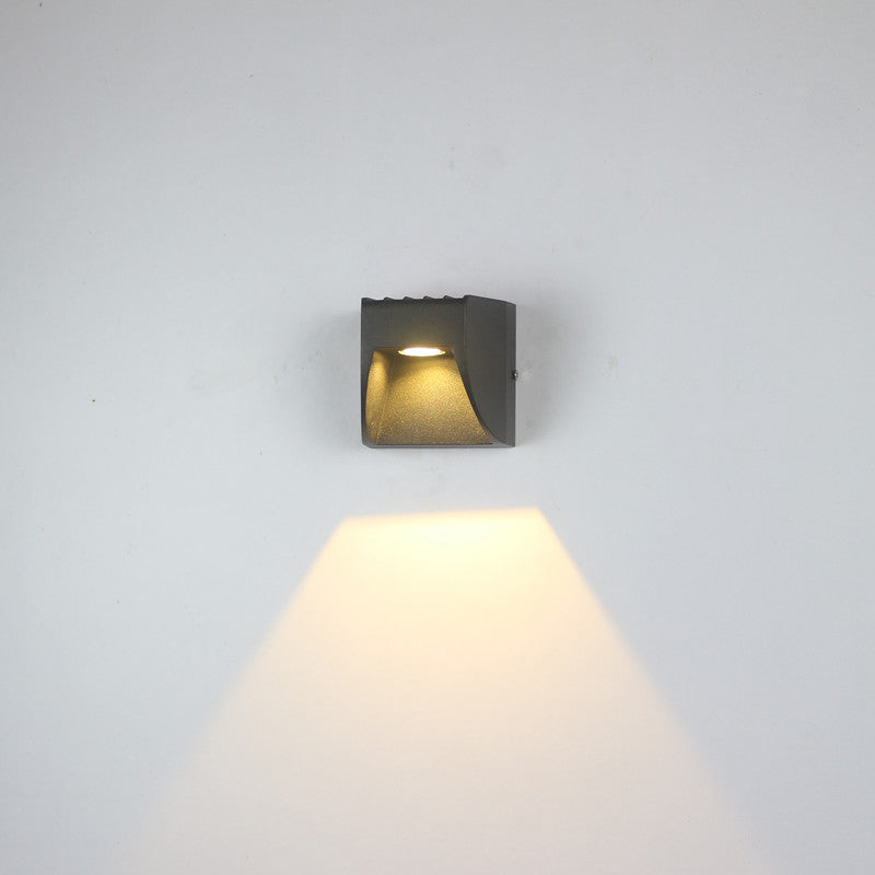 BrilliantAura | Modern Metal Wall Lamp
