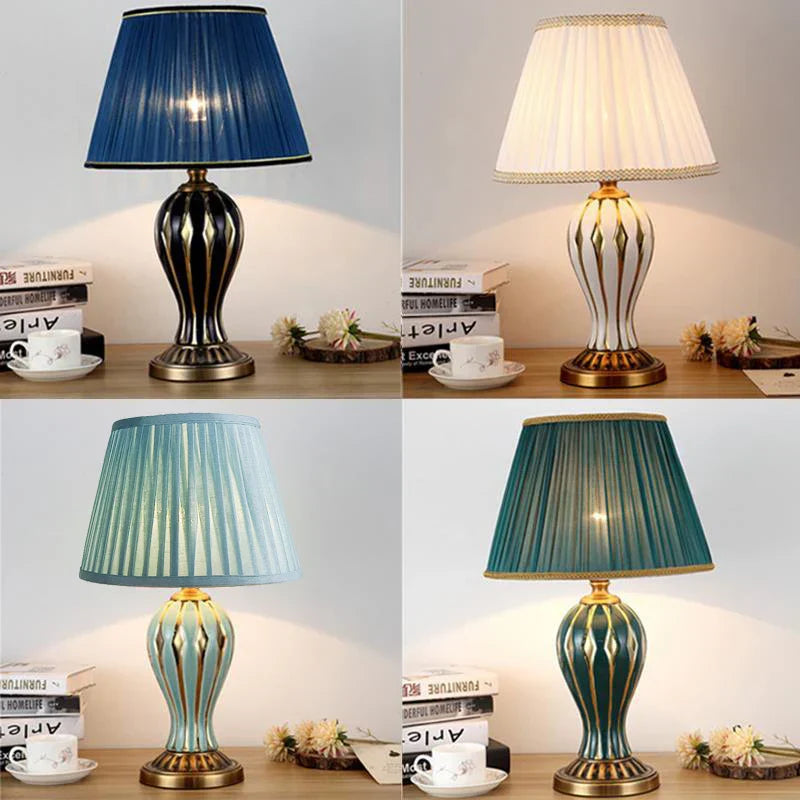 CeramicGlow | Classic Table Lamp in Antique Design
