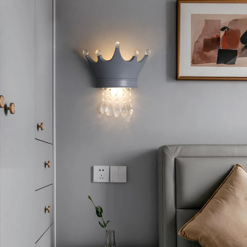 CrownGlow | Regal Wall Lamp