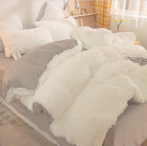 FluffCandy | Luxurious Long-Haired Duvet Cover for Winter Warmth