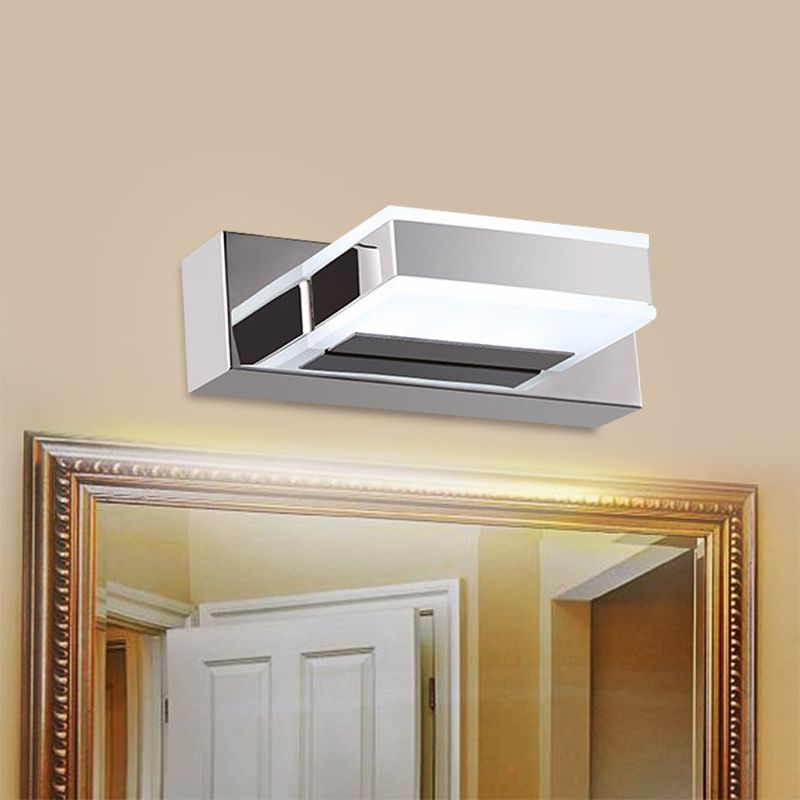 GlintBox | Modern Wall Lamp for the Bathroom