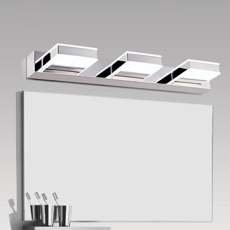 GlintBox | Modern Wall Lamp for the Bathroom