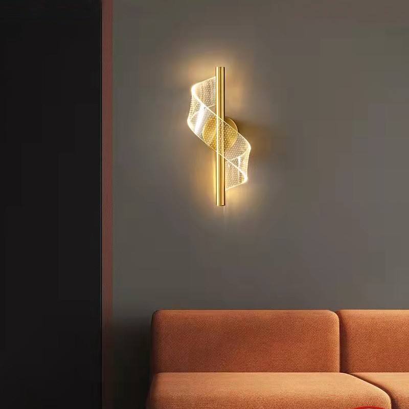 GlowPillar | Luxurious Glass Wall Lamp
