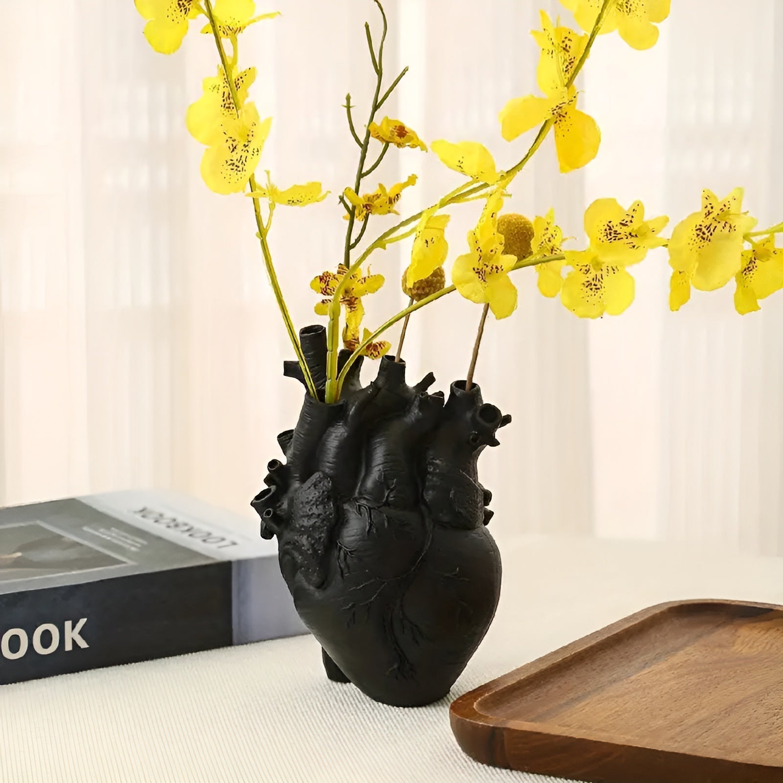 HeartBloom | Heart-Shaped Bamboo Vase – Sustainable Decoration