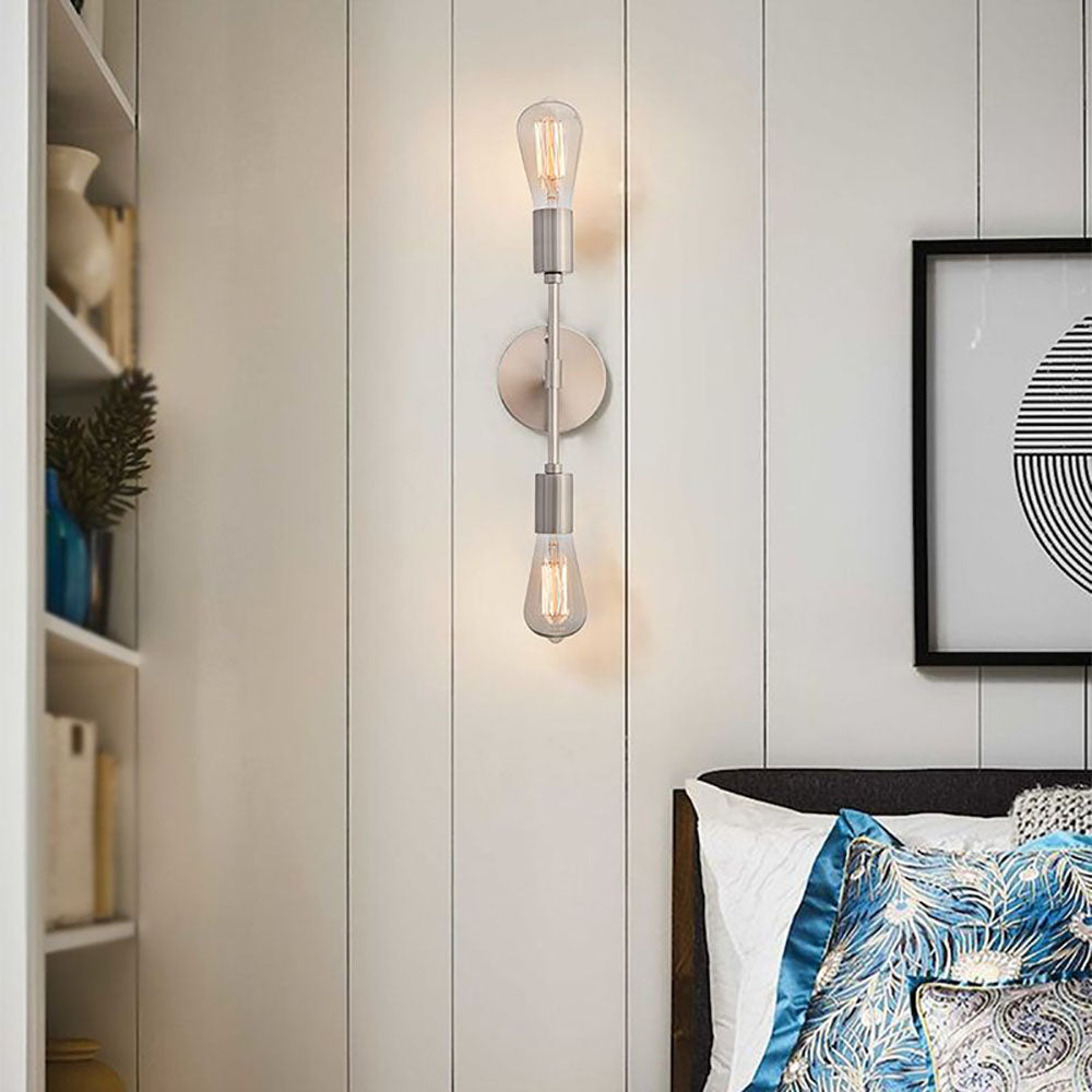 IlluminaDuo | Slim Wall Lamp with Double Bulb