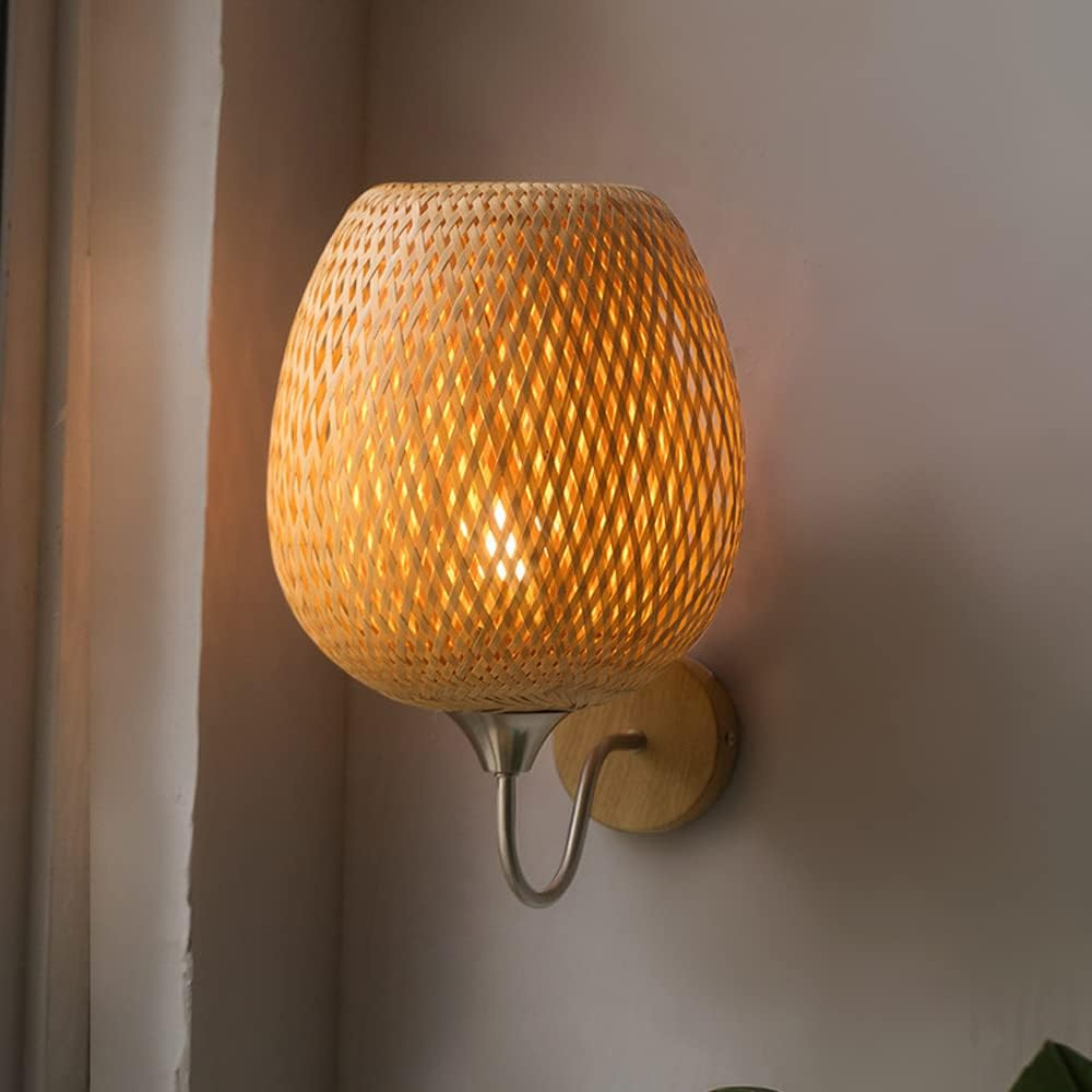 LatticeLumen | Modern Wall Lamp in Rattan