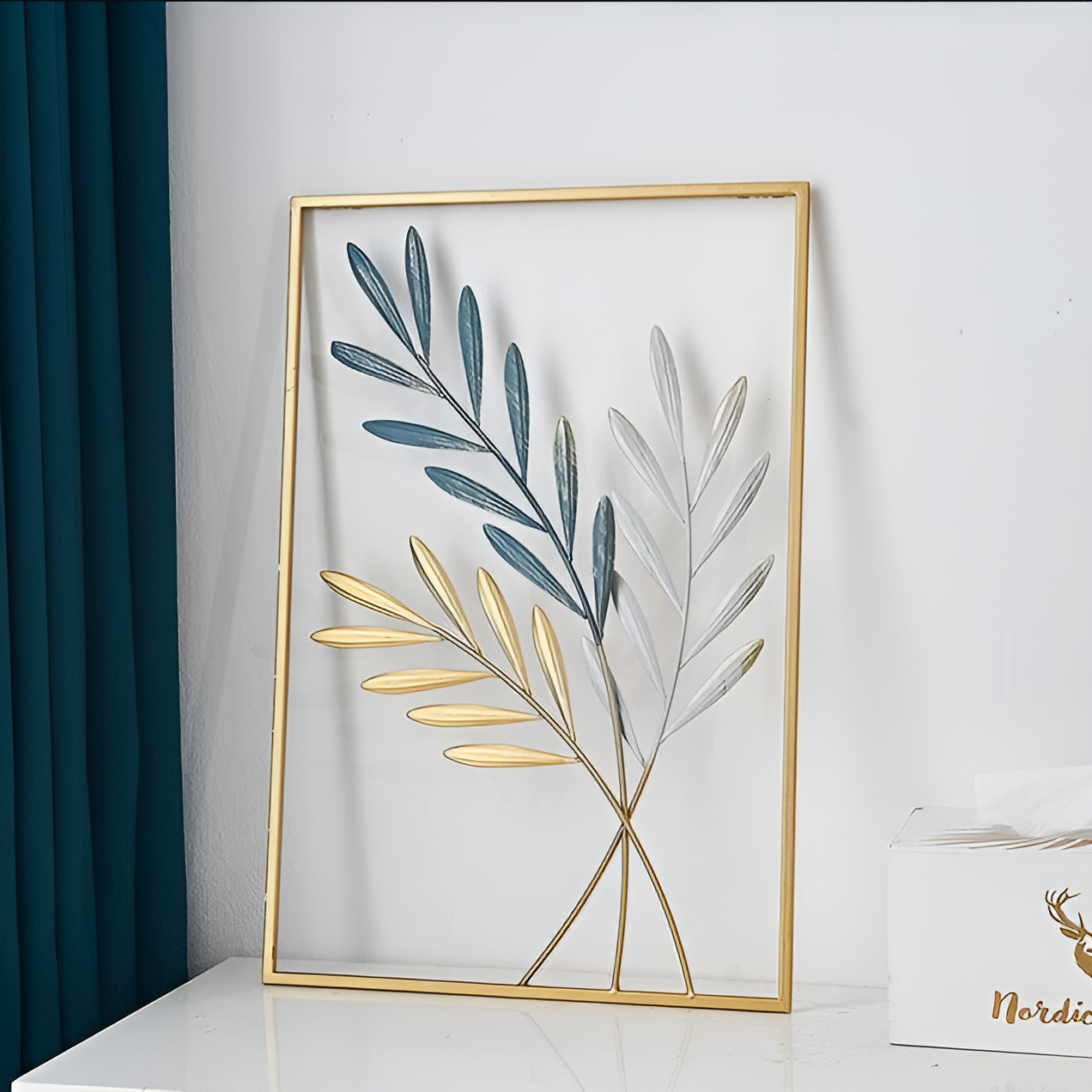 LeafLuxe | Stylish Metal Wall Decoration