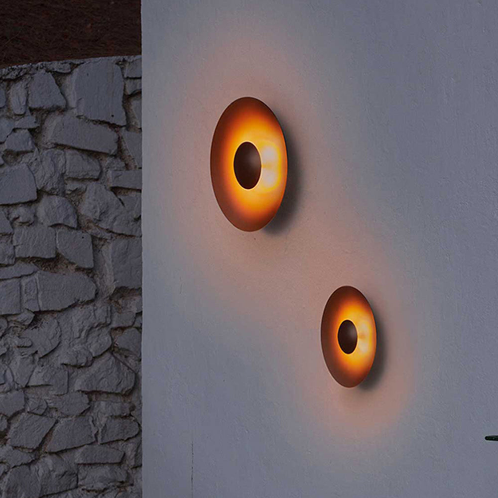 LumiDisk | Elegant Outdoor Wall Light