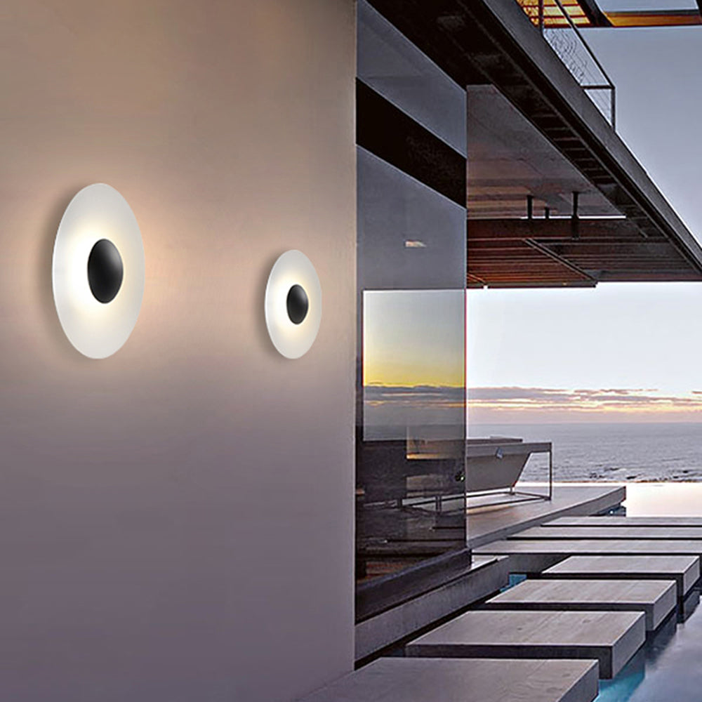 LumiDisk | Elegant Outdoor Wall Lamp