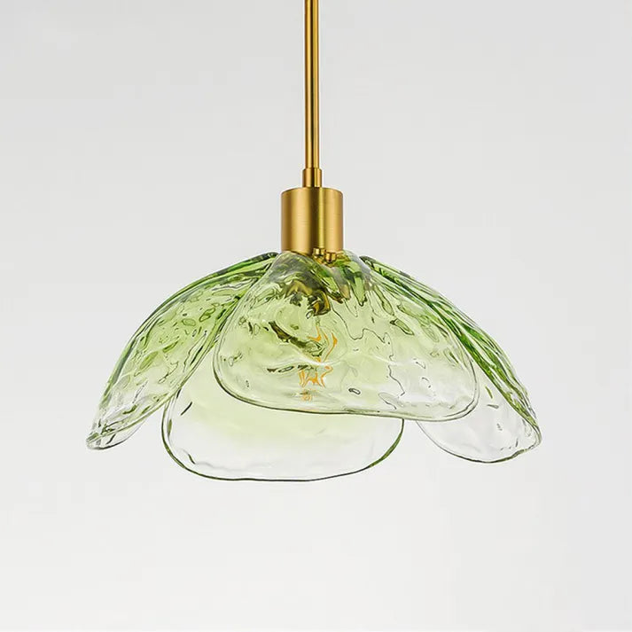 LumiPetal | Radiant Flower Ceiling Lamp with Nature-Inspired Design