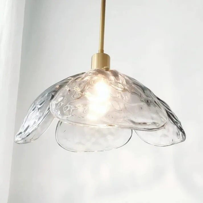 LumiPetal | Radiant Flower Ceiling Lamp with Nature-Inspired Design
