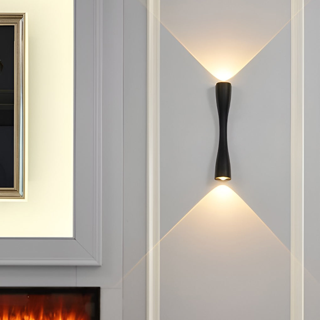 LuxeCurve | Slim Up & Down Wall Lamp