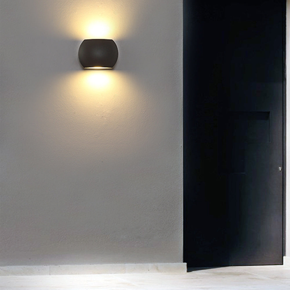 MidnightGlare | Minimalist Outdoor Wall Light
