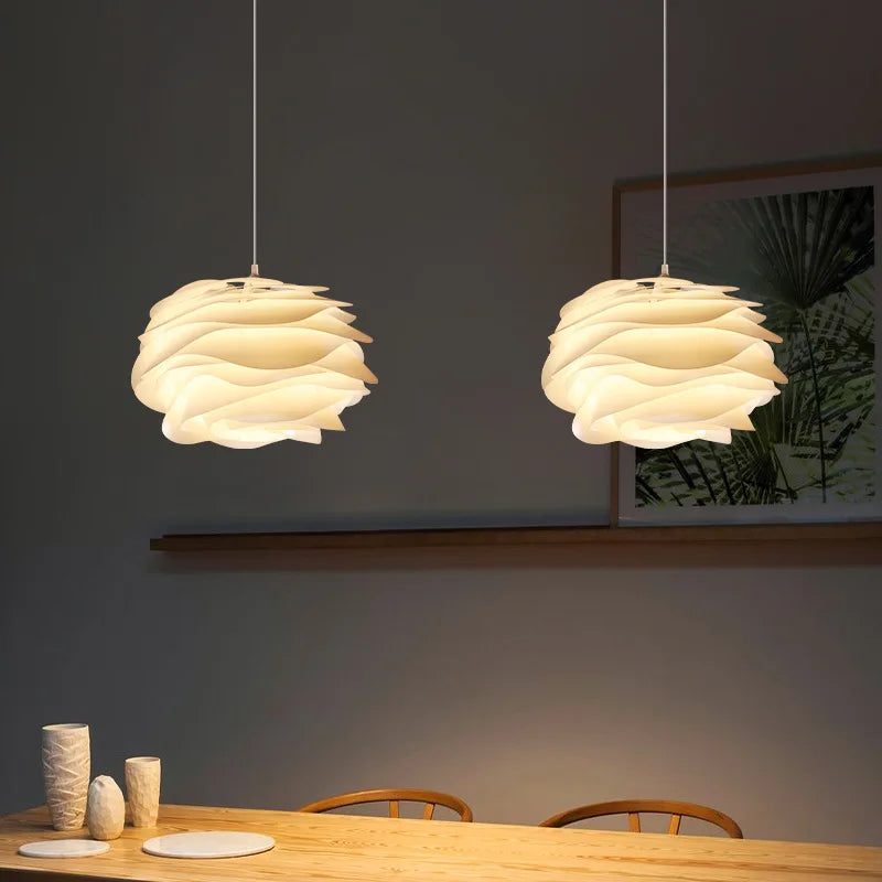 PetalGleam | Artistic Layered Lamp