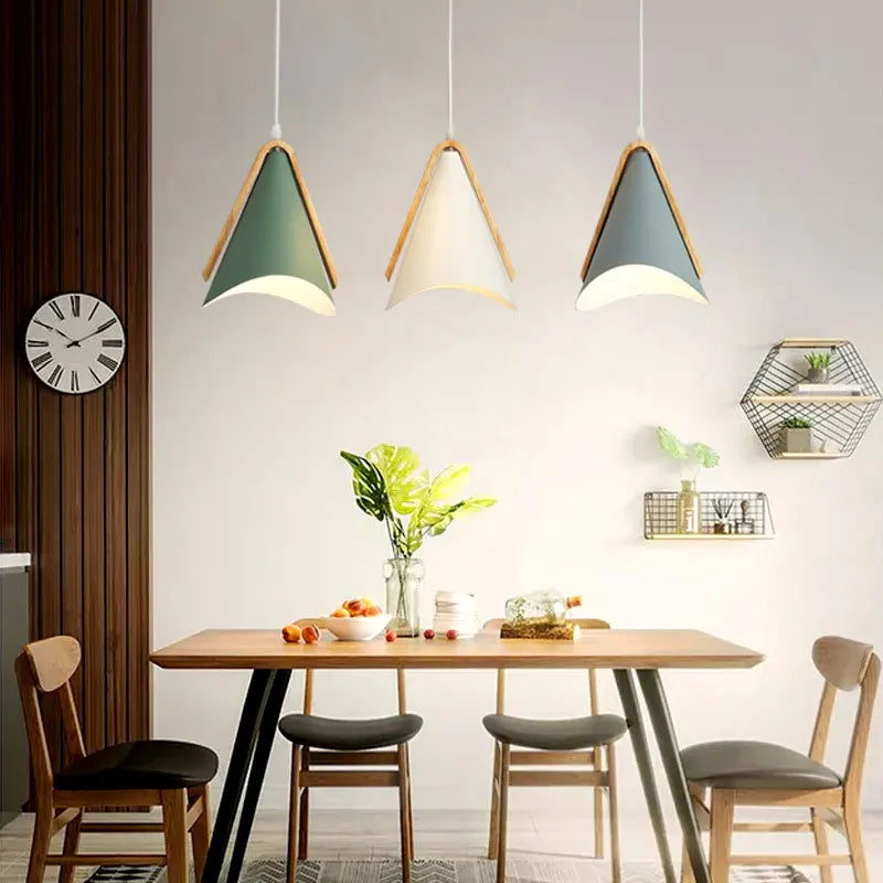 RusticFusion | Elegant Pendant Lamp in Iron and Wood