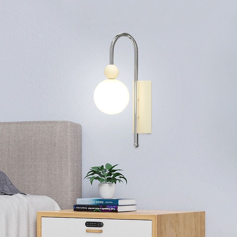ScarletSphere | Stylish & Modern Wall Lamp