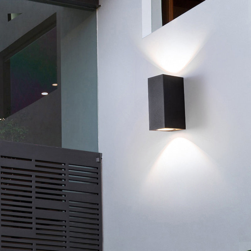 ShadeWave | Compact Outdoor LED Wall Light