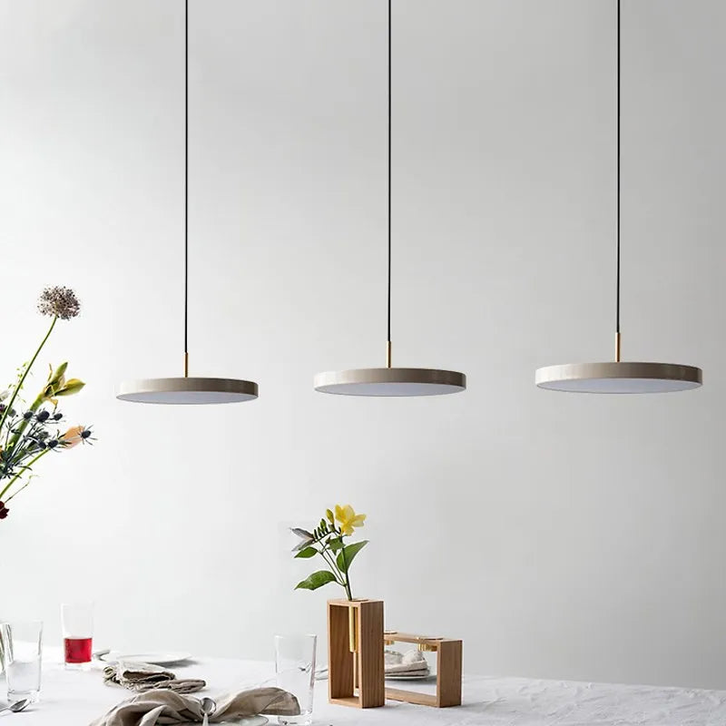 SleekAura | Modern Pendant Light with Powerful Illumination and Adjustable Height