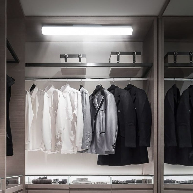 SlimGlow | Slim LED Wall Lamp