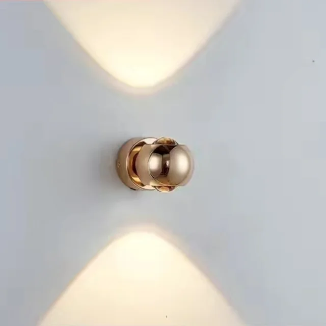 SpinLight | Rotating Wall Lamp