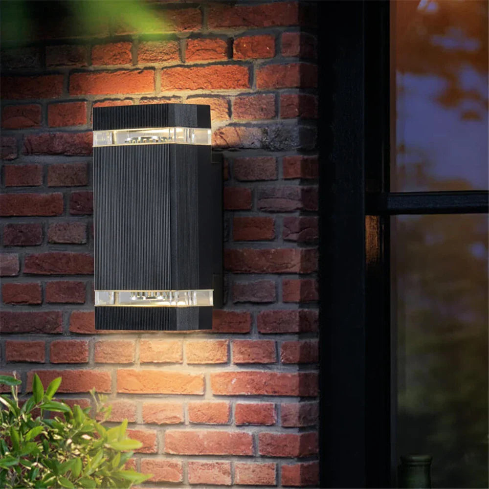 StormGuard | Elegant Waterproof Outdoor Lamp
