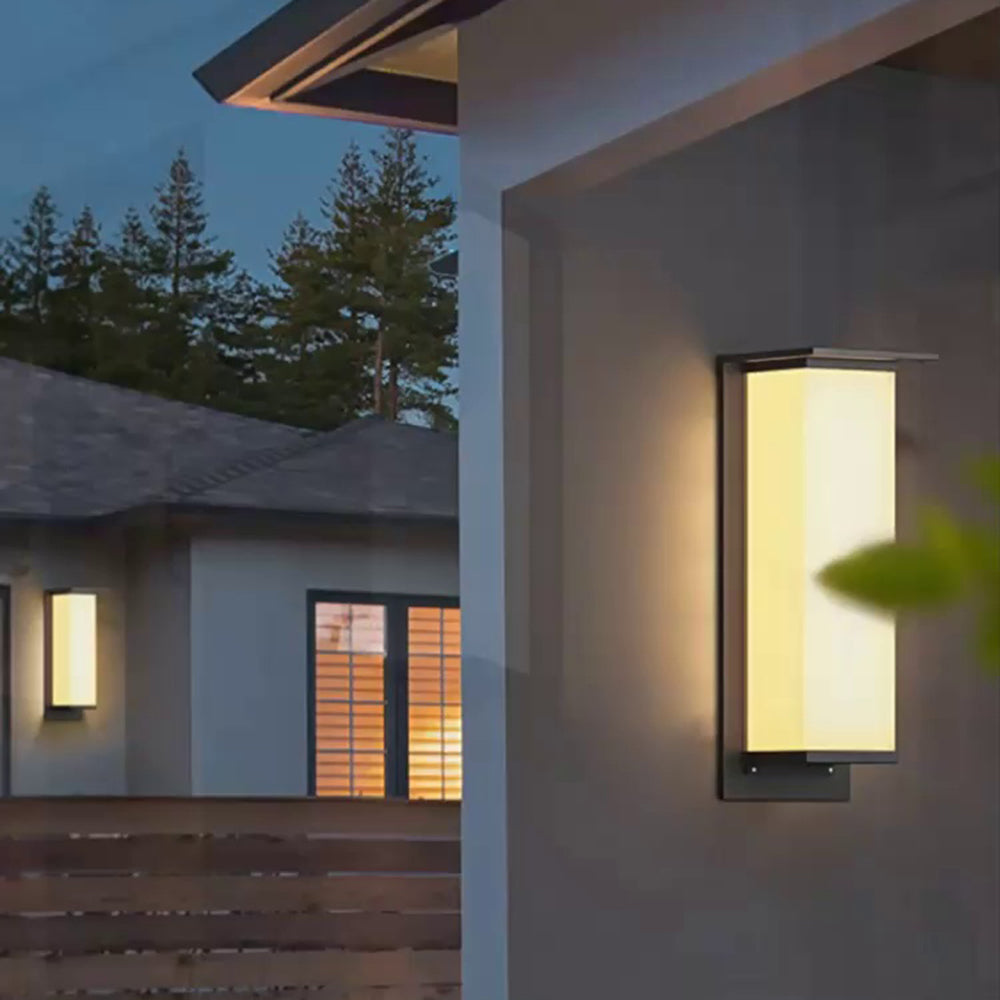 SunCast | Elegant Outdoor Light