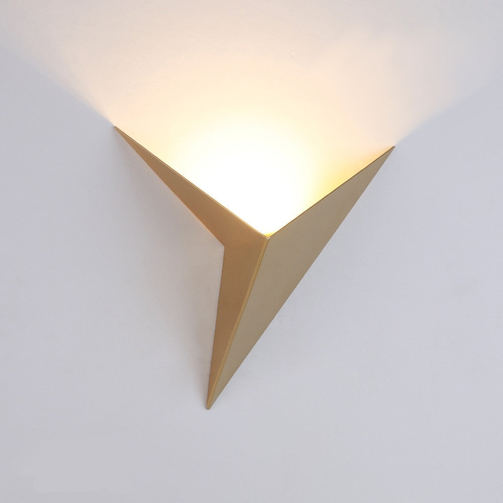 TriLux | Modern Wall Lamp