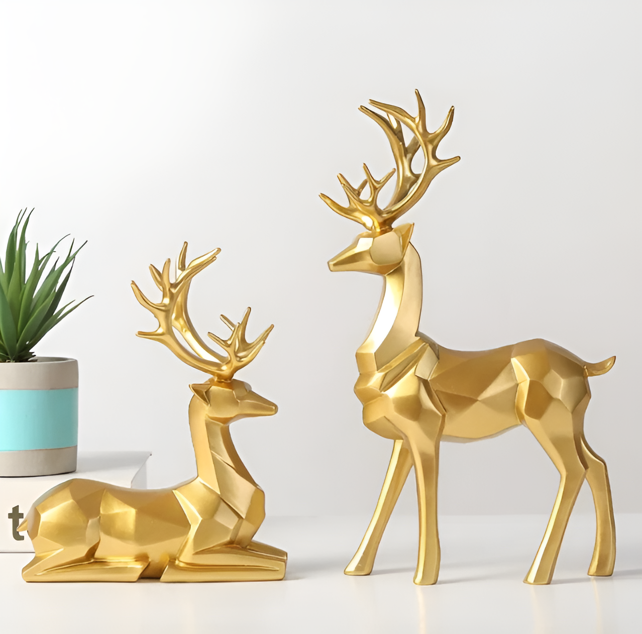 WinterWhimsy | Elegant Resin Reindeer Set